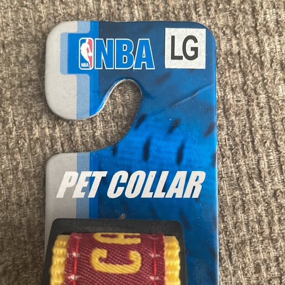 Cleveland Cavs Pet Collar - Picture 2 of 9